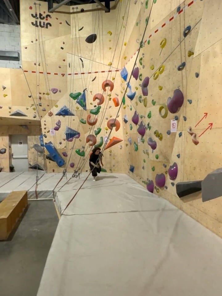 Ver Var Climbing